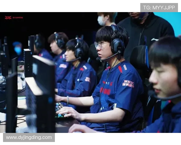 英雄联盟专题深度解析JDG战队的节奏掌控与战术布局